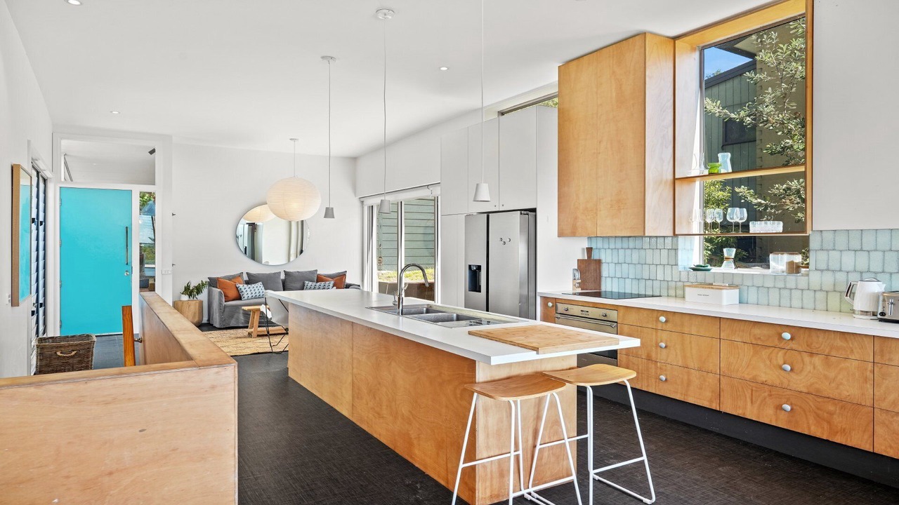 Photo of Kitchen in Macmasters Beach