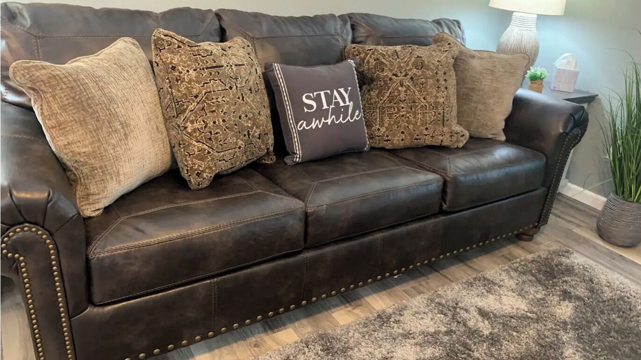 Photo of Livingroom in St. Robert
