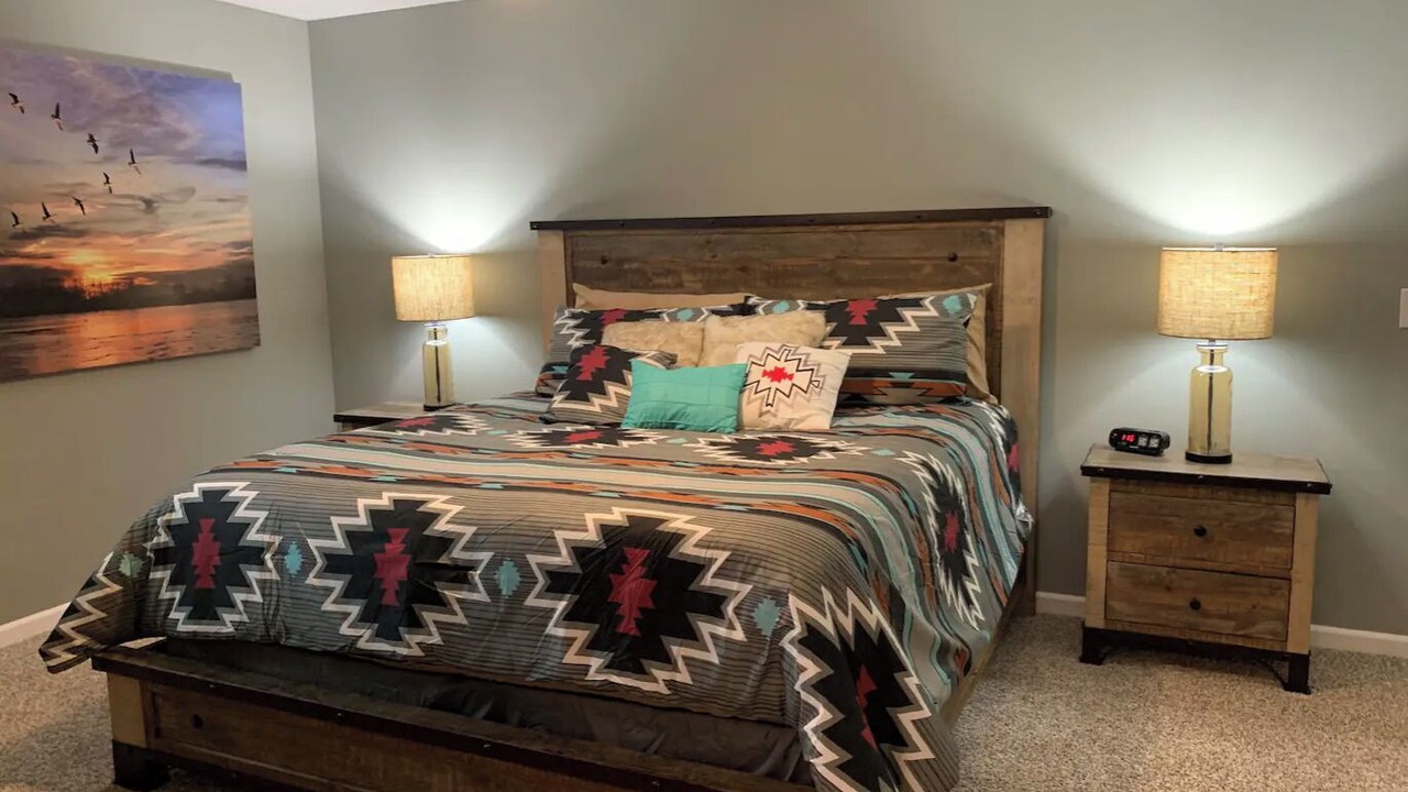 Photo of Bedroom in St. Robert