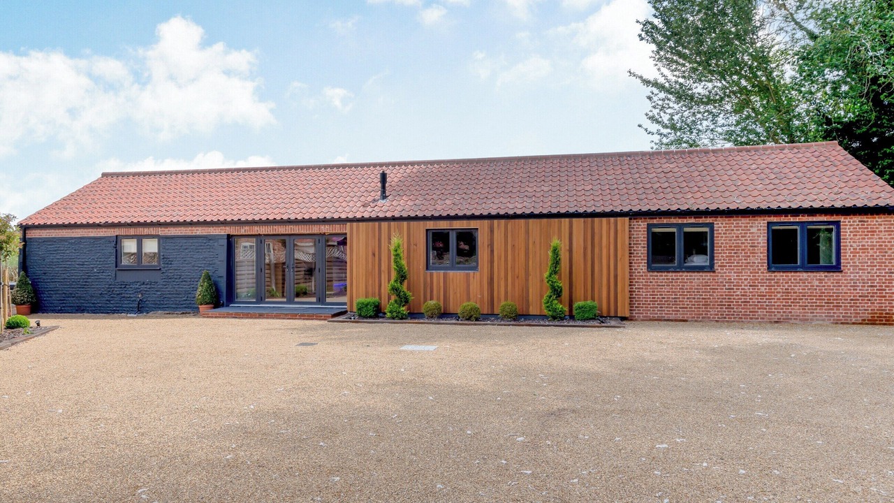 Photo of Outdoor in Swafield