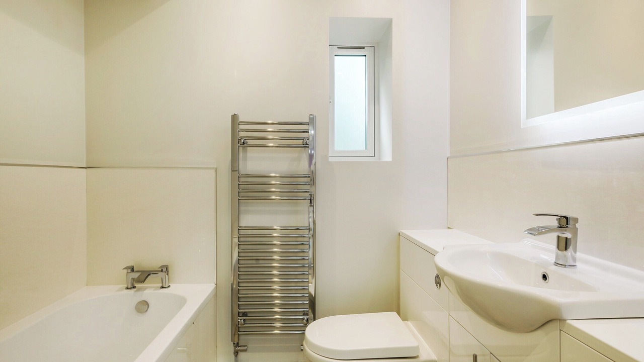 Photo of Bathroom in Swafield