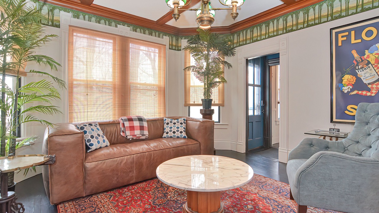 Photo of Livingroom in North Adams