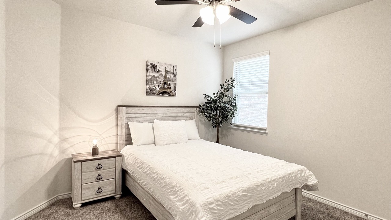Photo of Bedroom in Forney