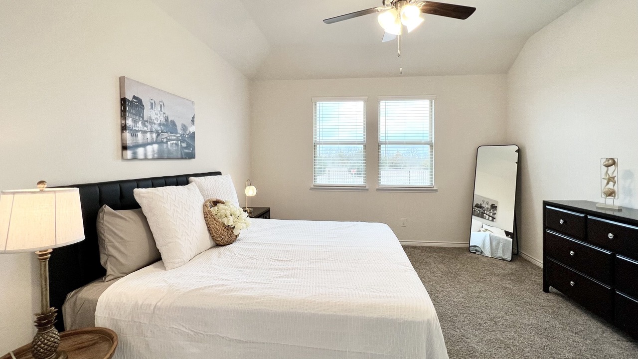 Photo of Bedroom in Forney