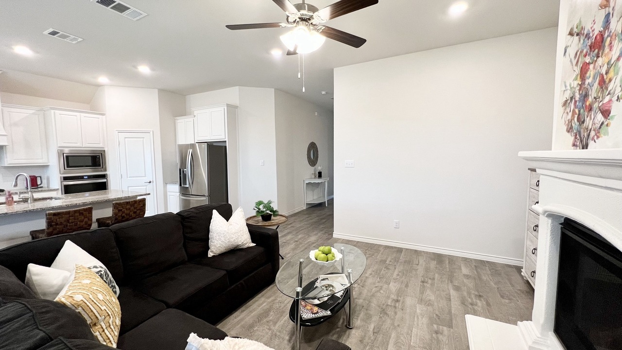 Photo of Livingroom in Forney