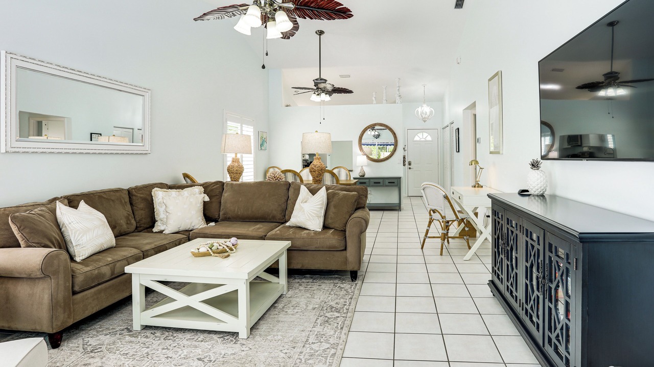 Photo of Bedroom in Juno Beach