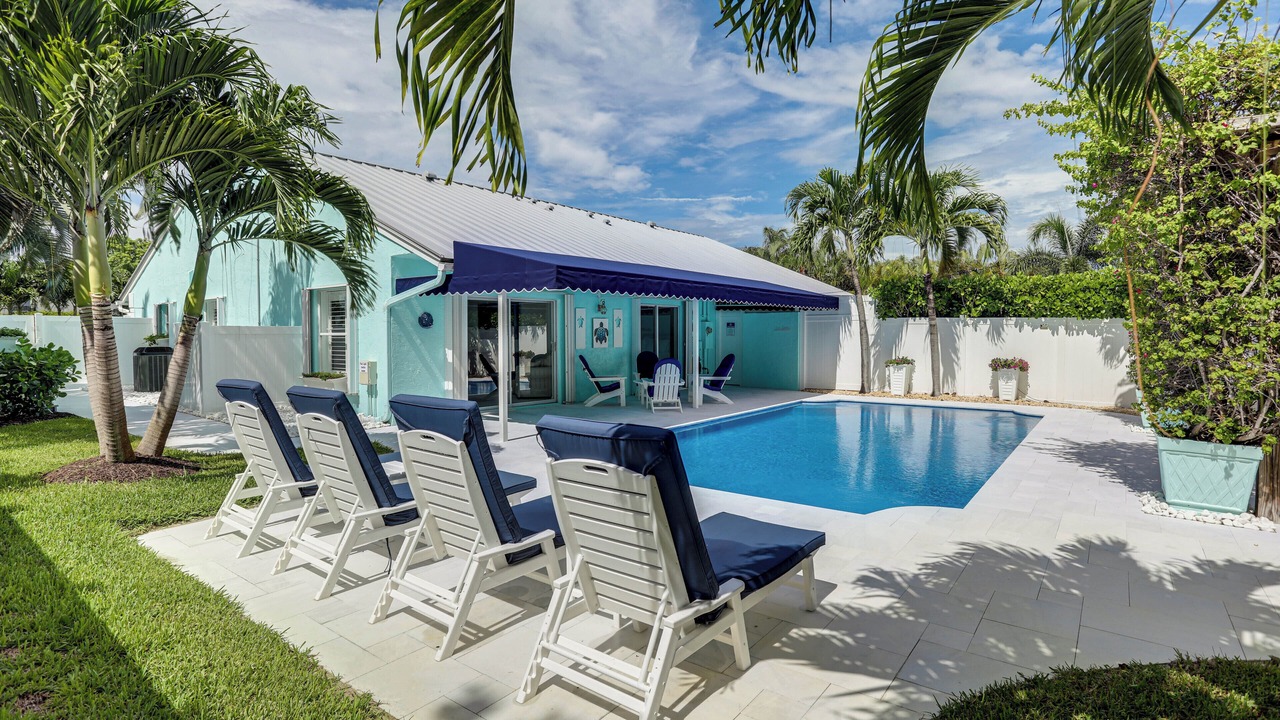 Photo of Outdoor in Juno Beach