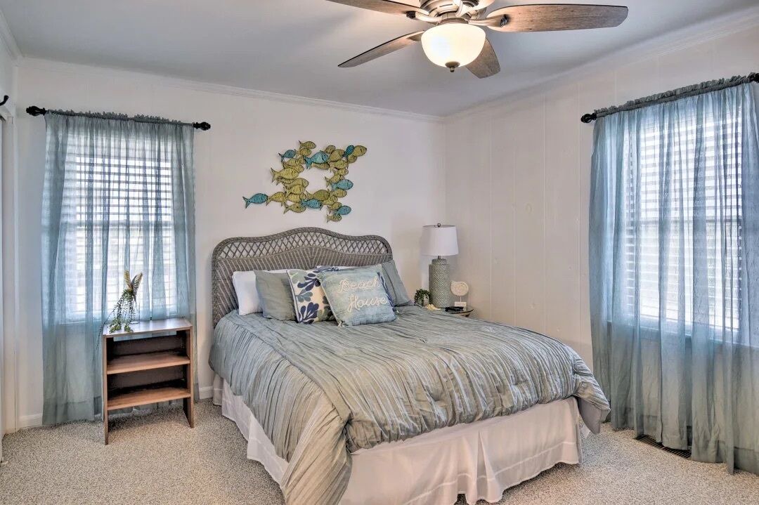 Photo of Bedroom in Corolla