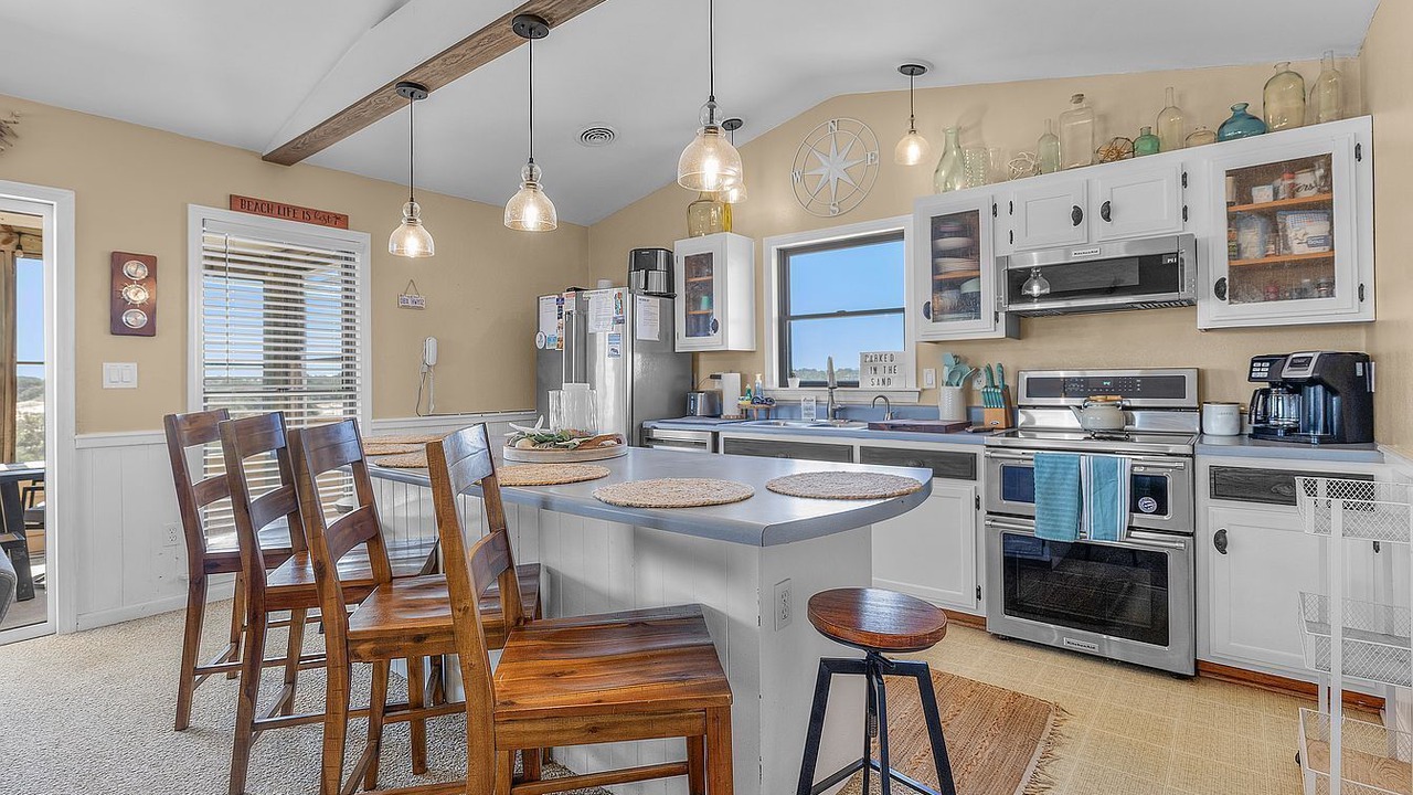Photo of Kitchen in Corolla