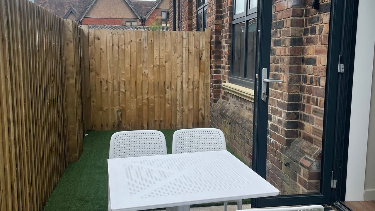 Photo of Outdoor in Leek