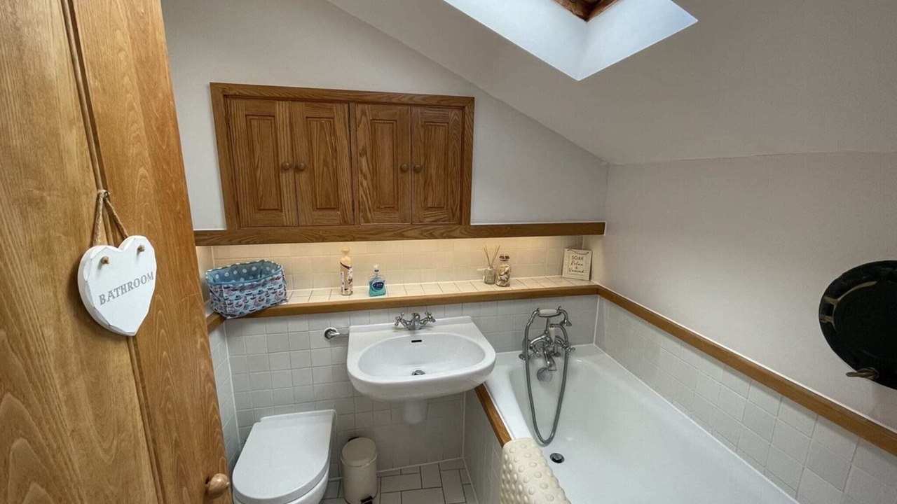Photo of Bathroom in Dittisham