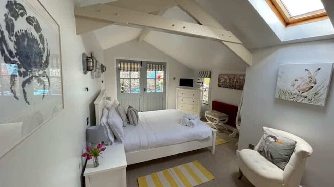 Photo of Others in Dittisham