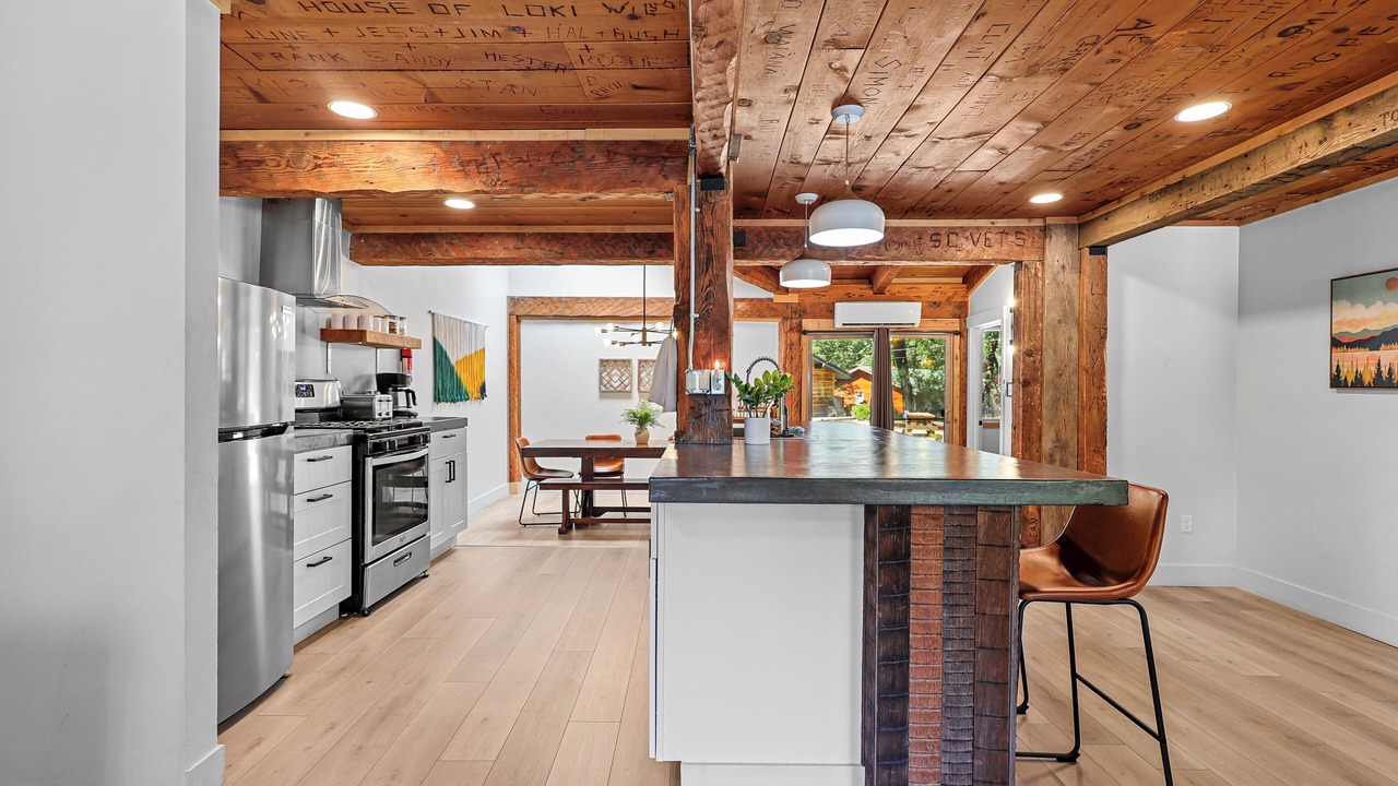 Photo of Kitchen in Mount Shasta