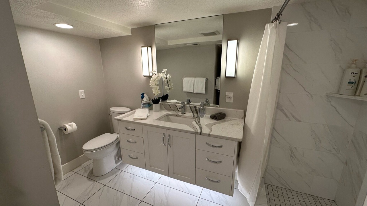 Photo of Bathroom in Downtown Salt Lake City