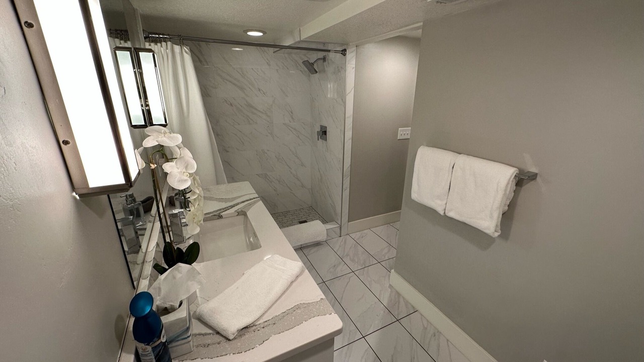 Photo of Bathroom in Downtown Salt Lake City