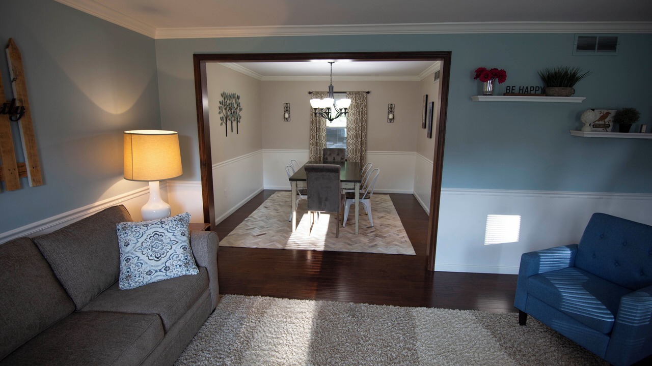 Photo of Livingroom in Howland Corners