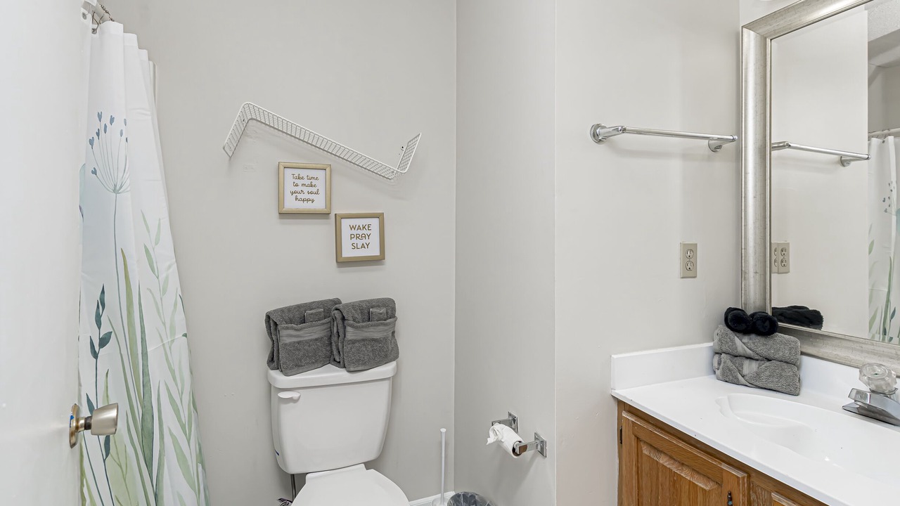 Photo of Bathroom in Highlands - Perkins