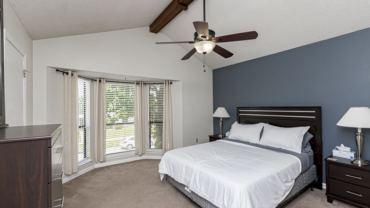 Photo of Bedroom in Highlands - Perkins