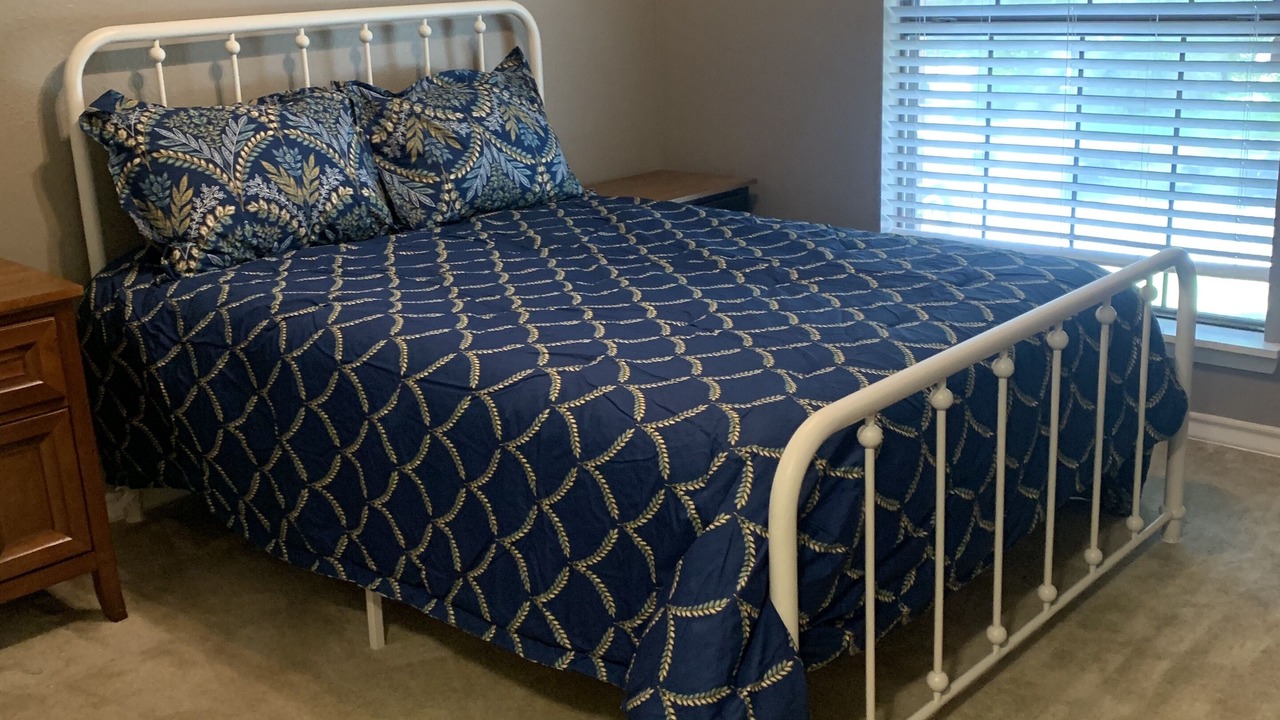 Photo of Bedroom in North San Antonio - SAT