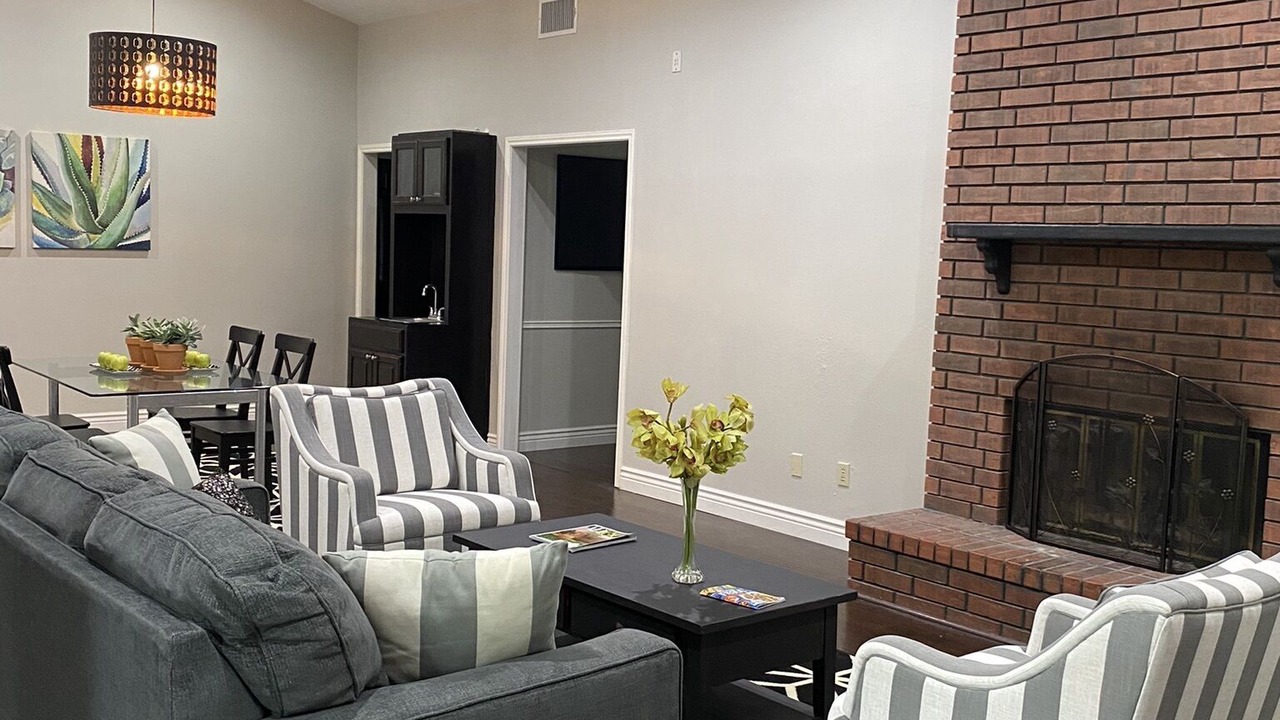 Photo of Livingroom in North San Antonio - SAT