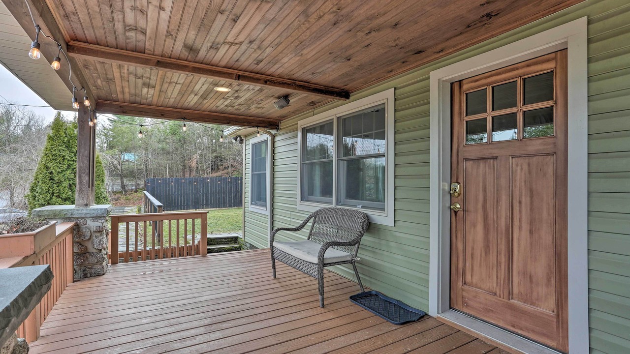Photo of Patio Balcony in Paupack