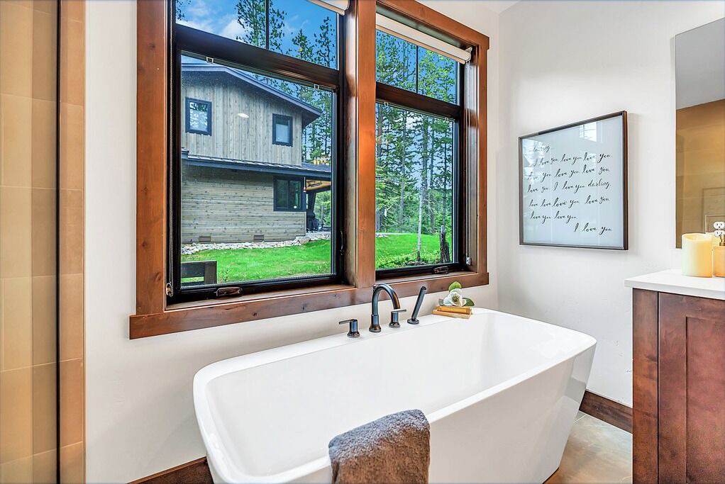 Photo of Bathroom in Roslyn