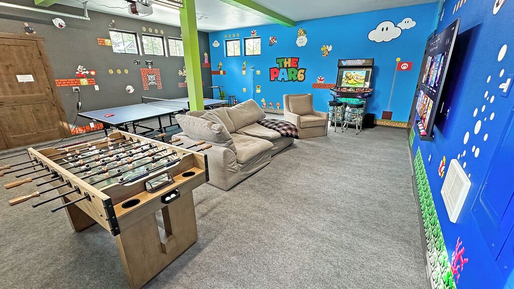 Photo of Bedroom in Roslyn