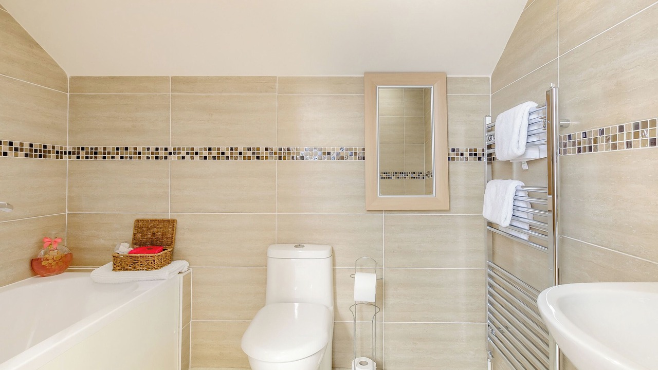 Photo of Bathroom in Chillenden