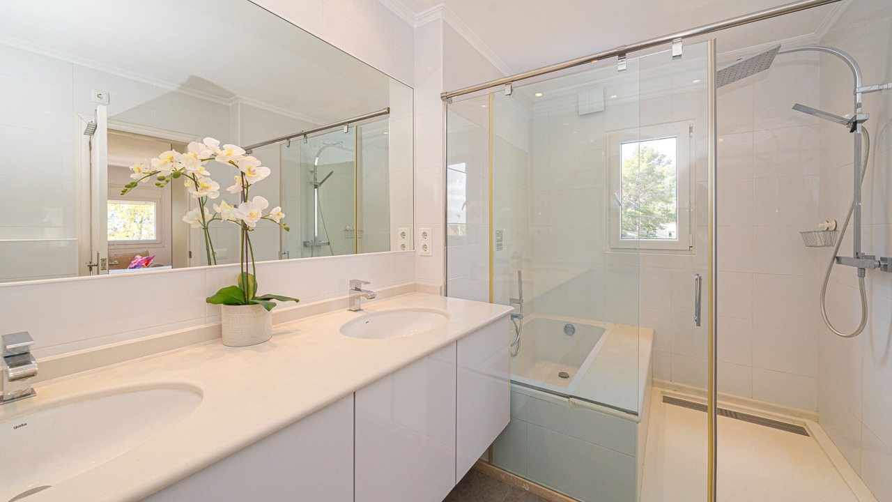 Photo of Bathroom in El Albir
