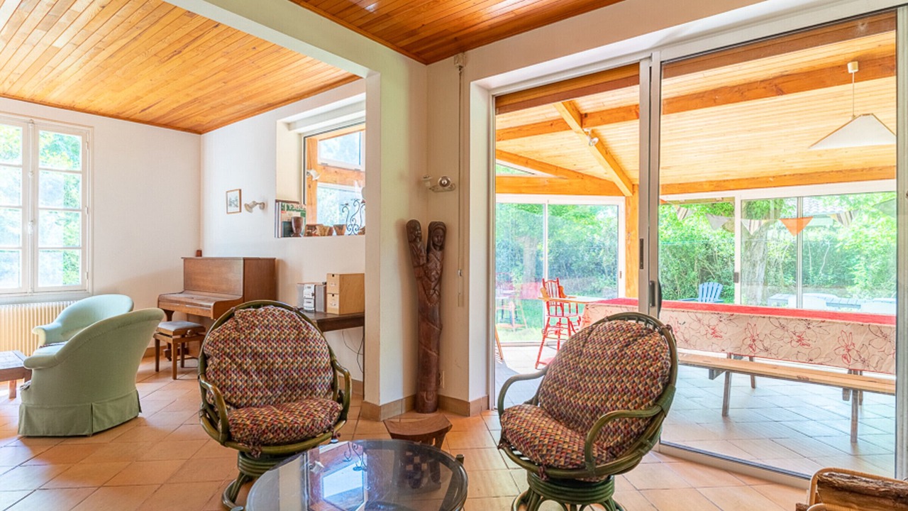Photo of Livingroom in Parentis-en-Born
