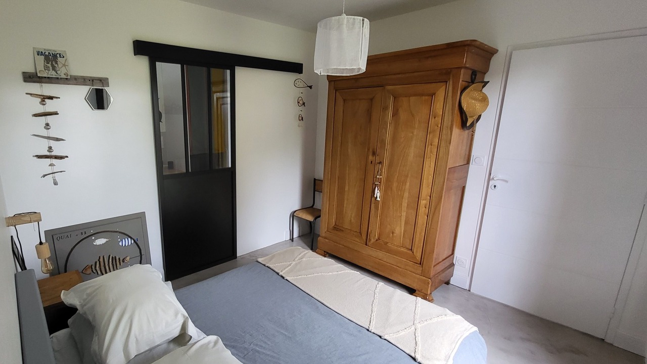 Photo of Bedroom in Tredrez-Locquemeau