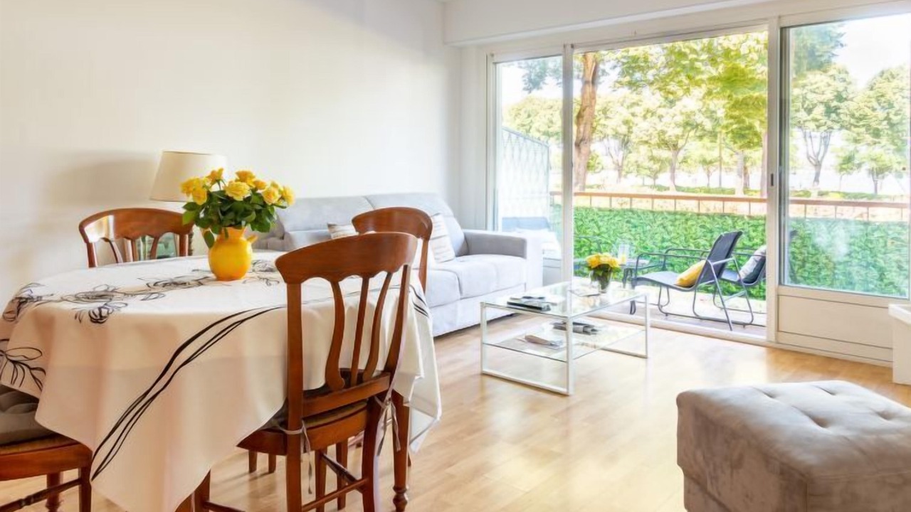 Photo of Bedroom in Saint-Nazaire