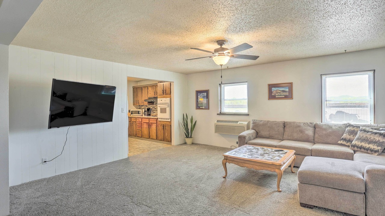 Photo of Livingroom in Chadron