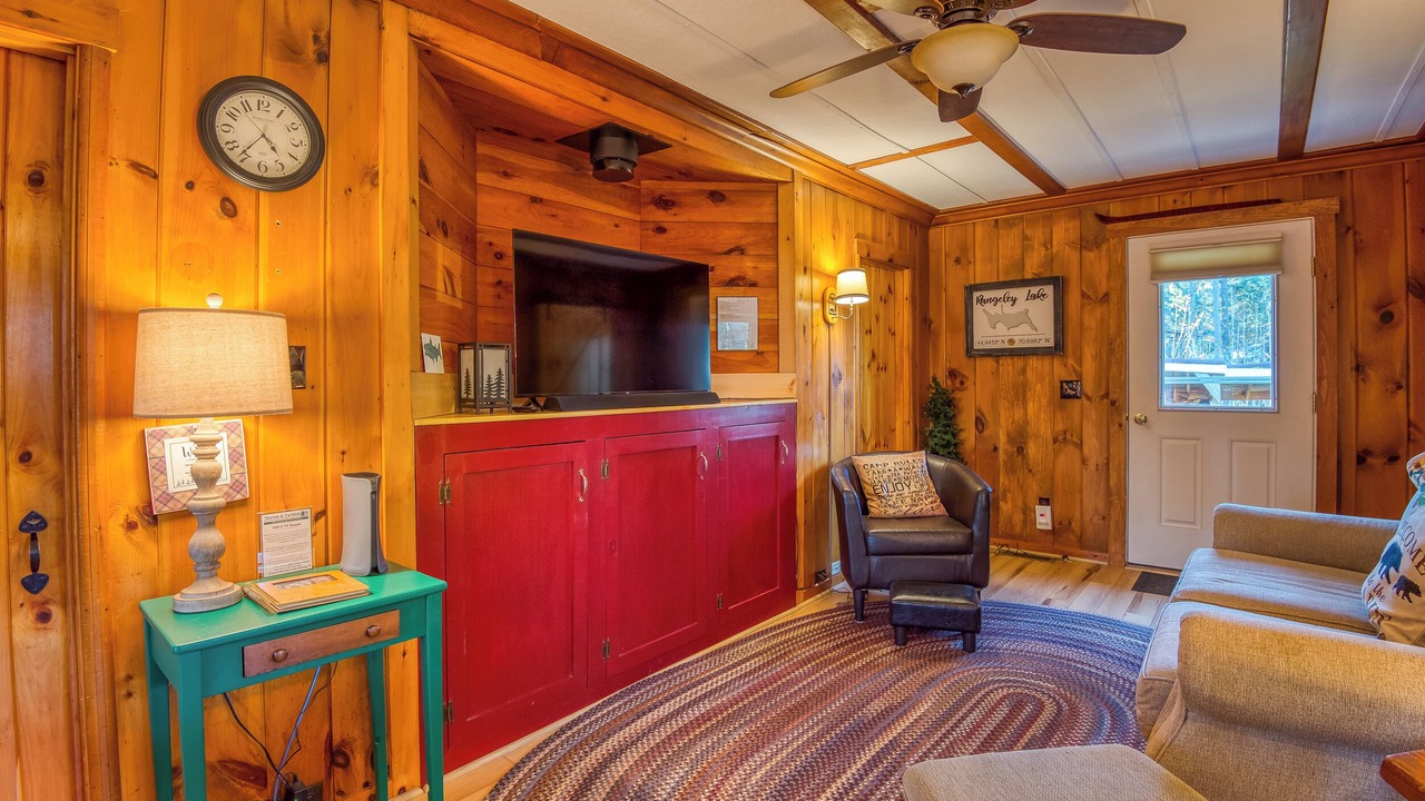 Photo of Livingroom in Rangeley