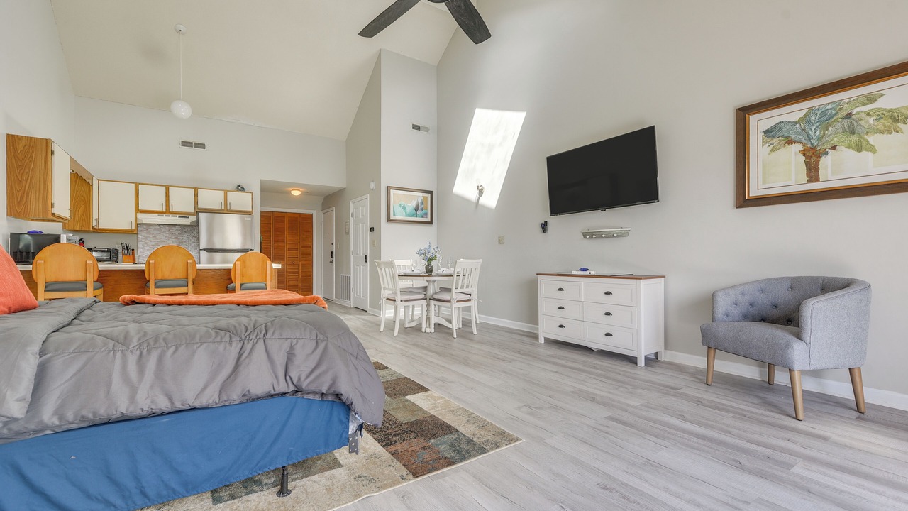 Photo of Bedroom in Little River