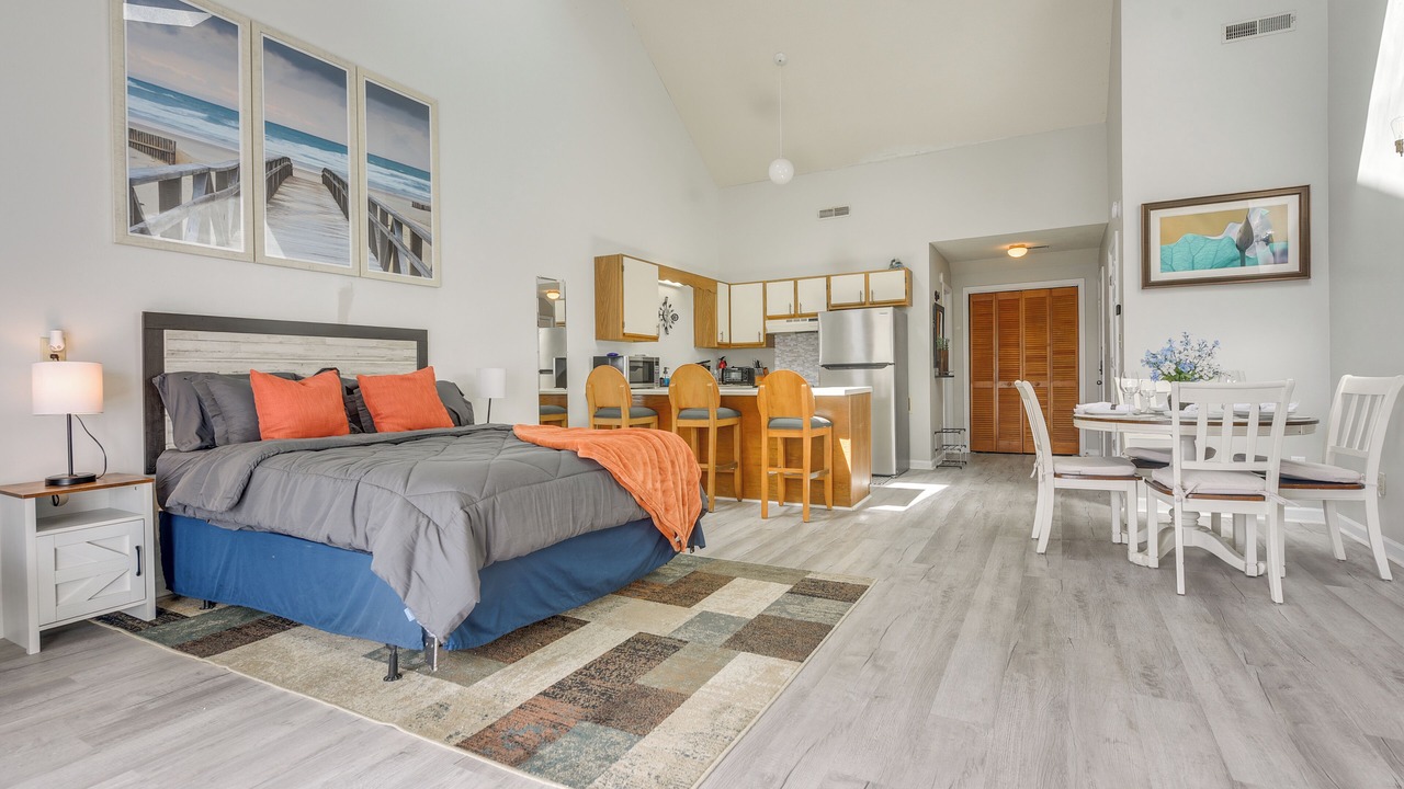 Photo of Bedroom in Little River