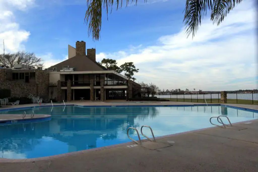 Photo of Outdoor in Walden on Lake Conroe