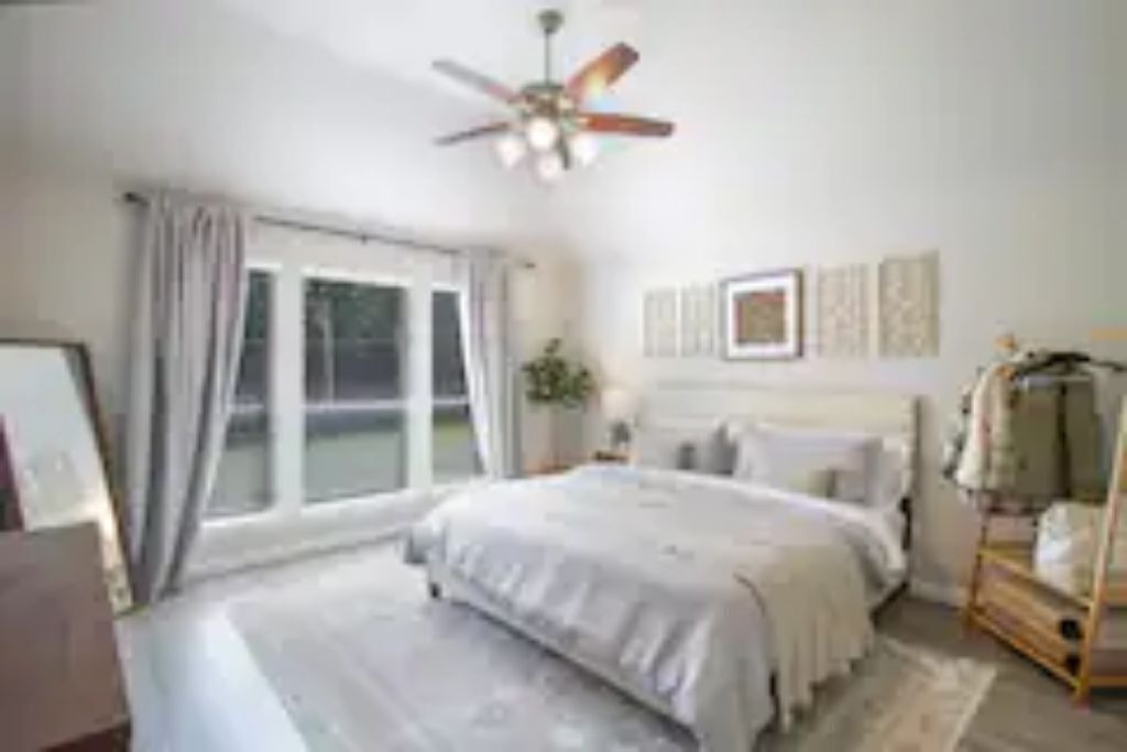 Photo of Bedroom in Walden on Lake Conroe
