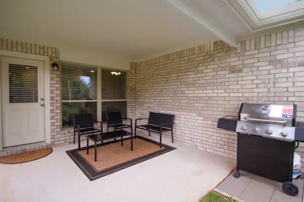 Photo of Patio Balcony in Walden on Lake Conroe