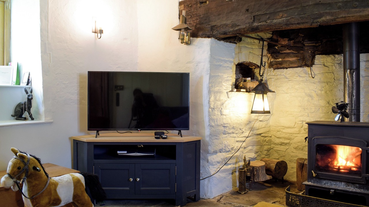 Photo of Bedroom in Tirabad