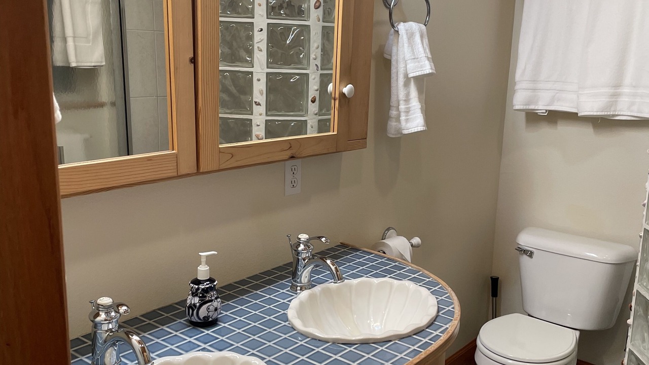 Photo of Bathroom in Imperial Beach