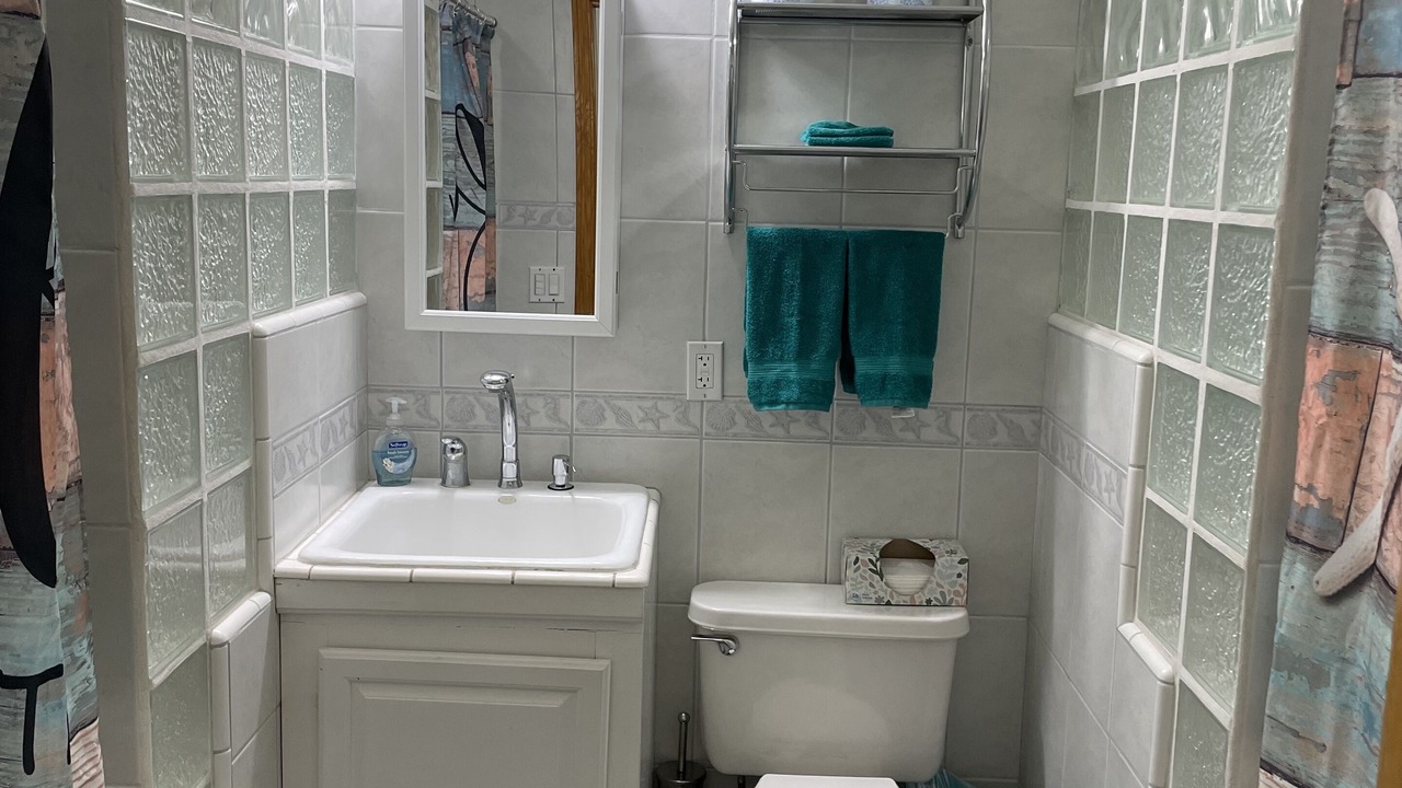 Photo of Bathroom in Imperial Beach
