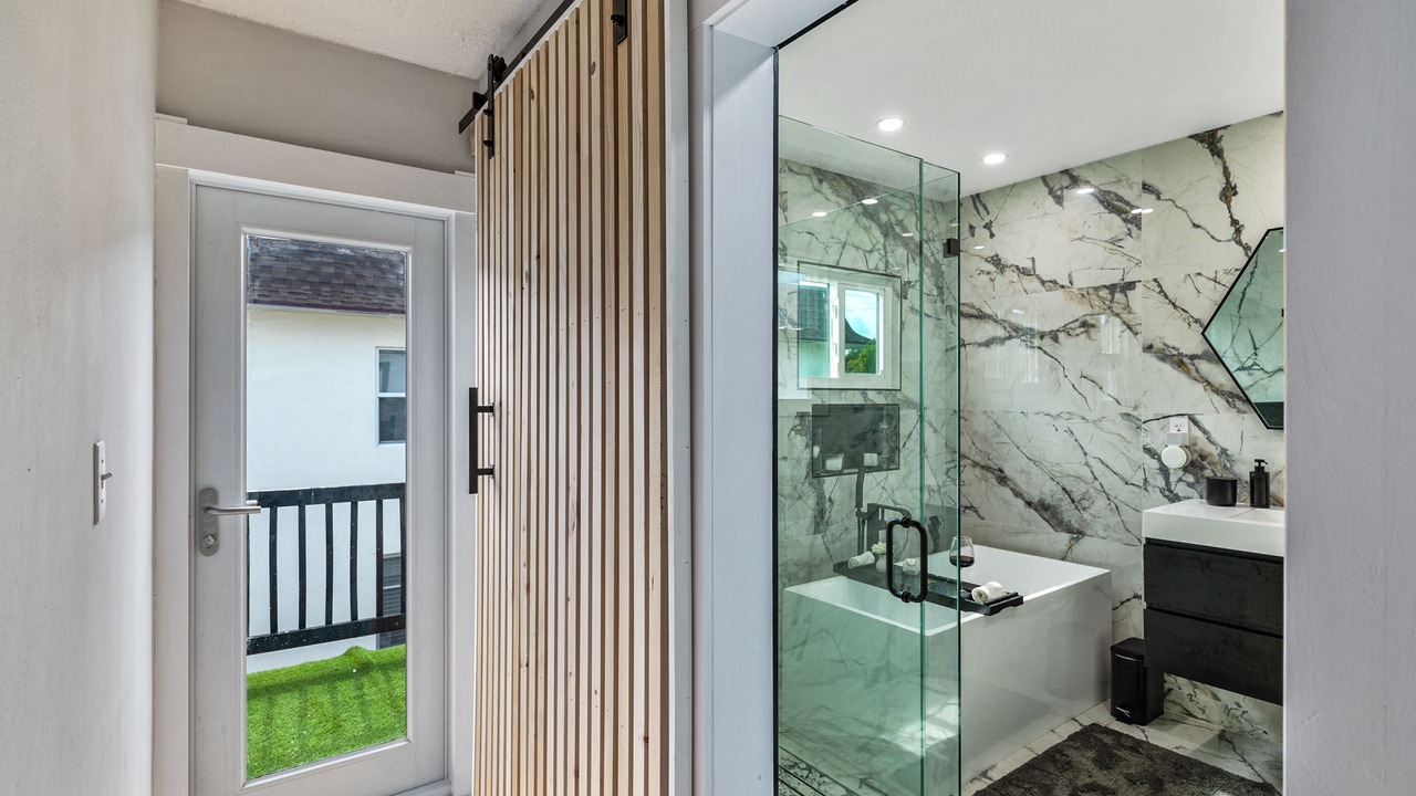 Photo of Bathroom in Lake Worth