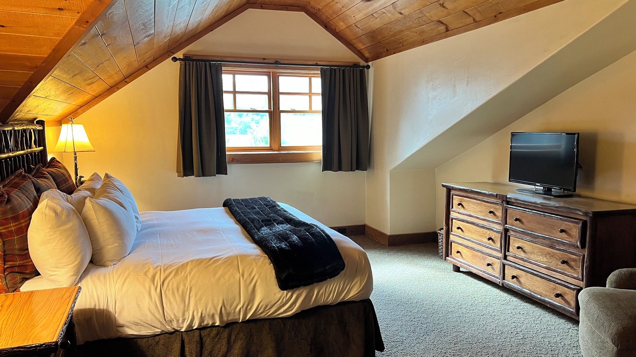 Photo of Bedroom in Lake Placid