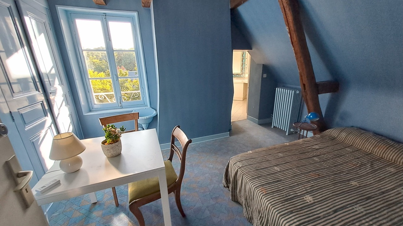 Photo of Bedroom in Saint-Avertin