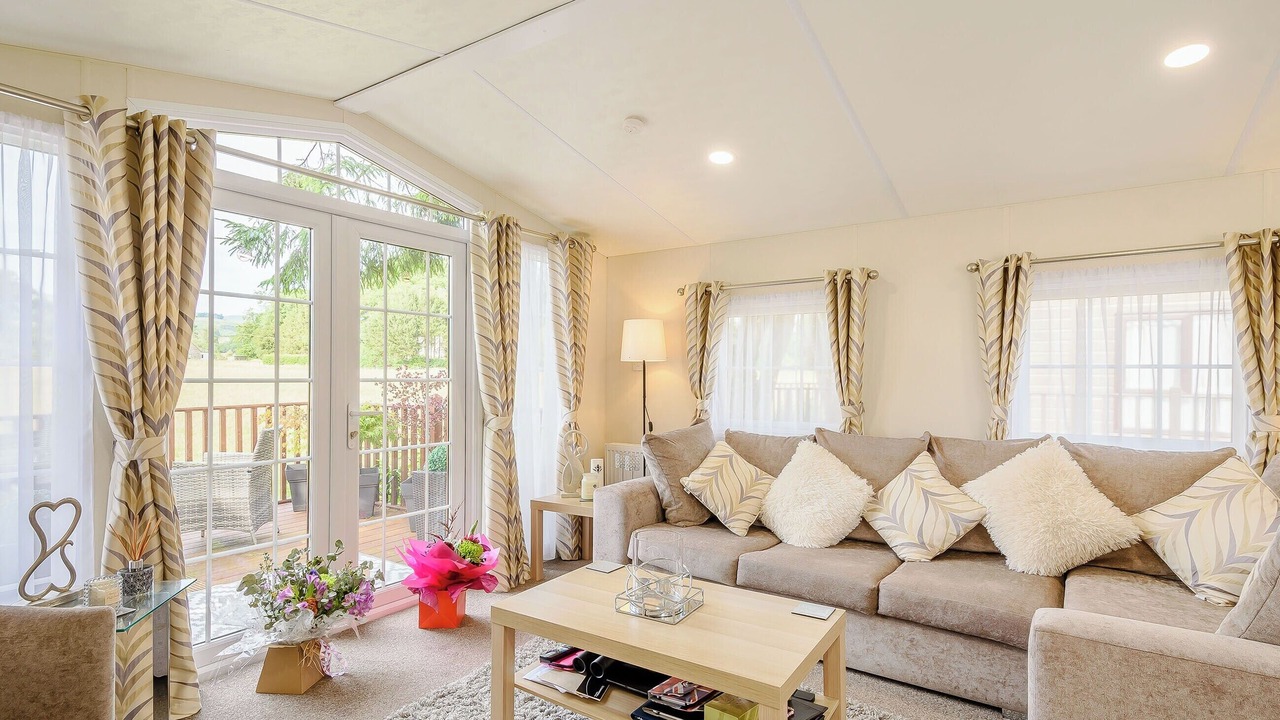 Photo of Others in Dollar