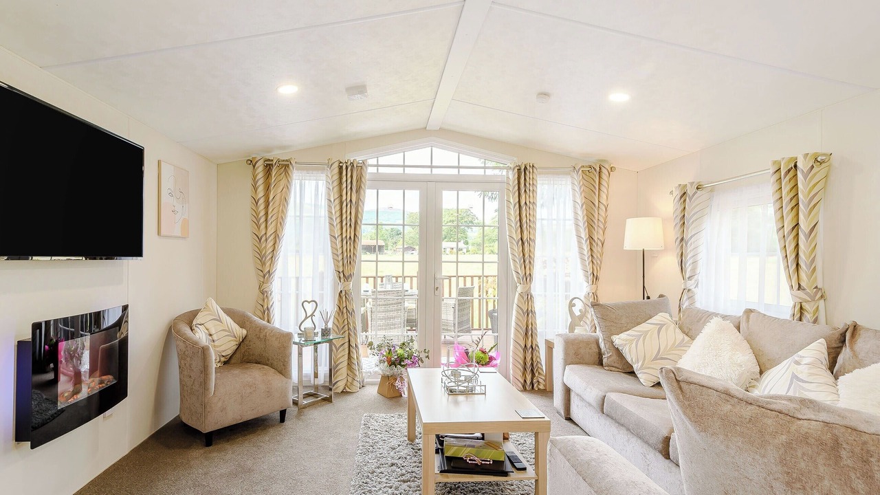 Photo of Others in Dollar