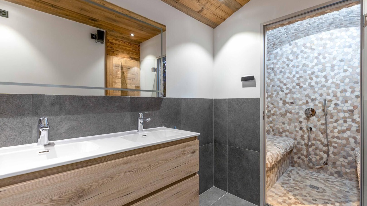 Photo of Bathroom in Mayens-de-Riddes