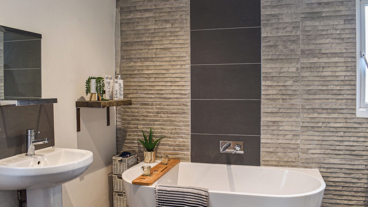 Photo of Bathroom in Rhiwbryfdir