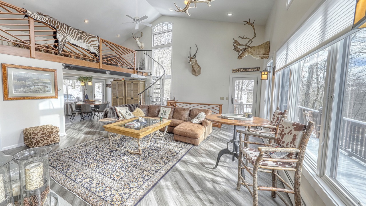 Photo of Livingroom in Ellicottville